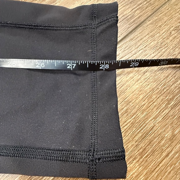 Lululemon Speed Up Crop 21" Leggings, Medium Rise, Black, Sz 6 Athletic Logo - Picture 9 of 10